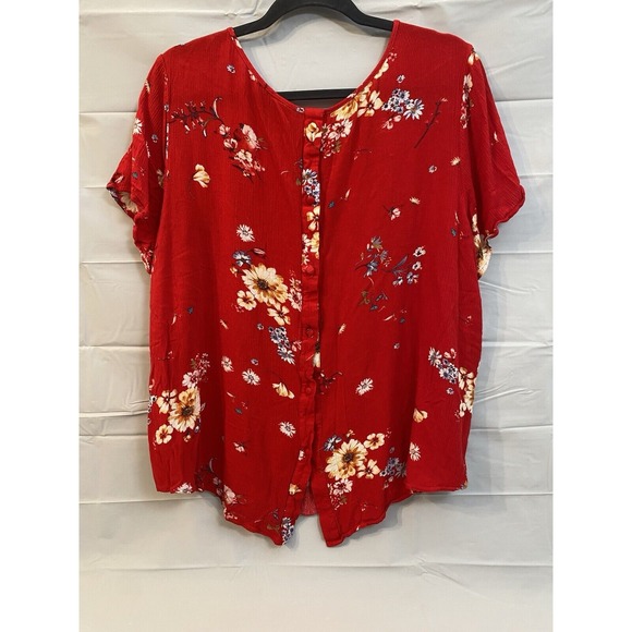 Torrid Red Floral Blouse Top Shirt Back Button Up Capped Sleeve Womens 2X #234 - Picture 2 of 7